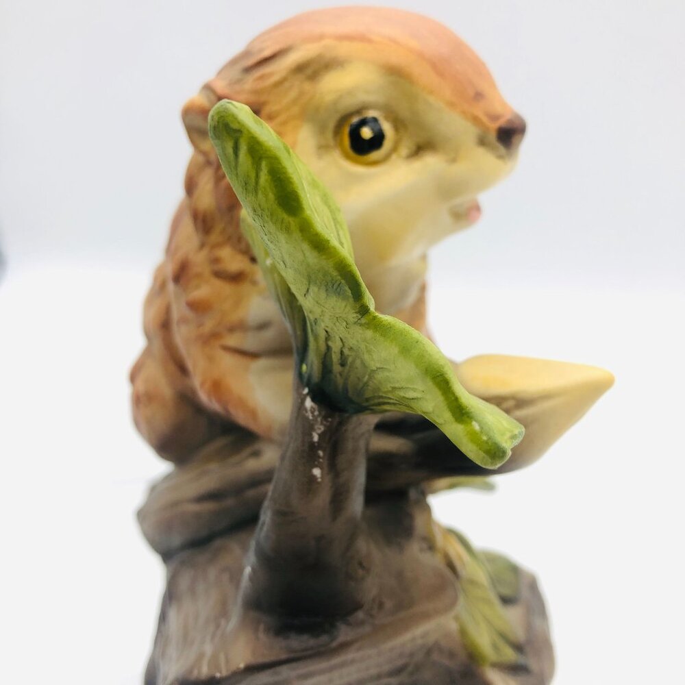 Vintage Hand-Painted Porcelain Beaver Figurine on Tree Flowers 5" Studio Made - Picture 6 of 9